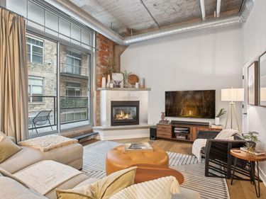 521 S 7th Street, Unit 203, Minneapolis, MN 55415