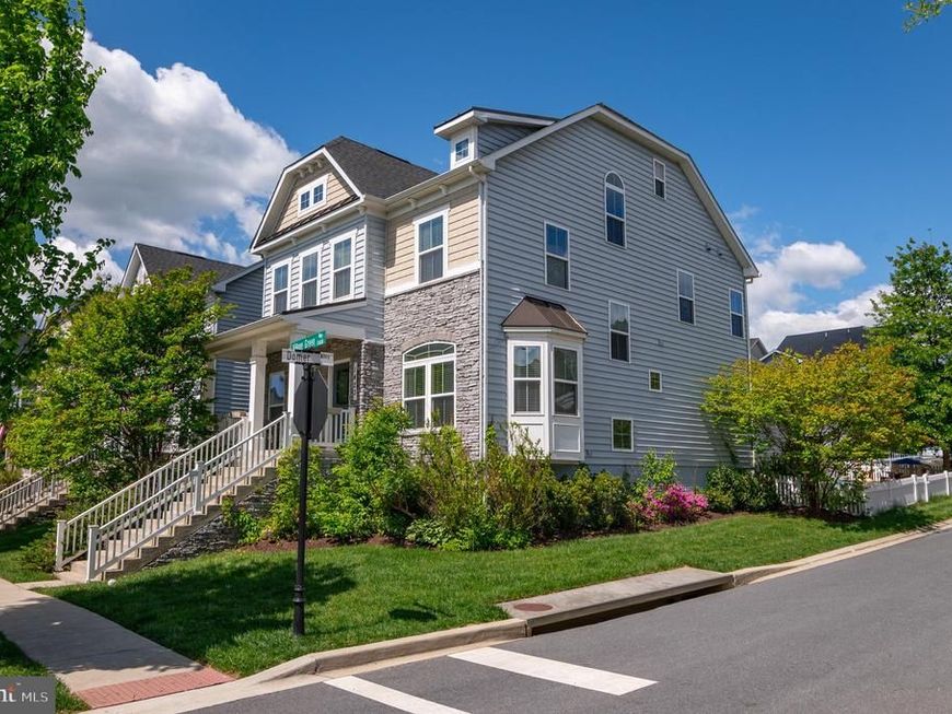 1423 Village Green Way, Brunswick, MD 21716 Main Photo