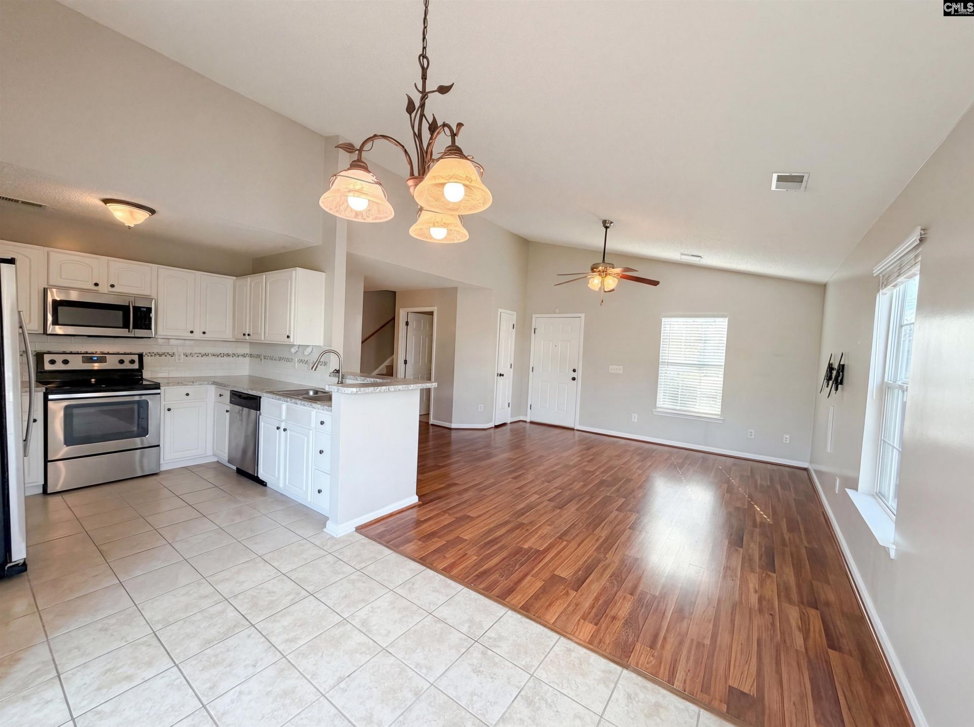 132 Grafton Lane  Photo 10