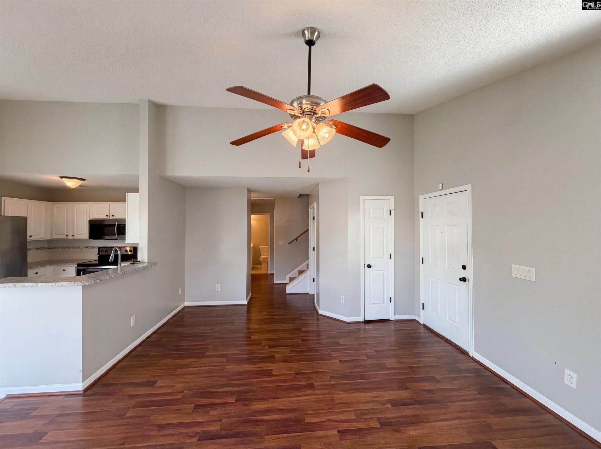 132 Grafton Lane Photo 11