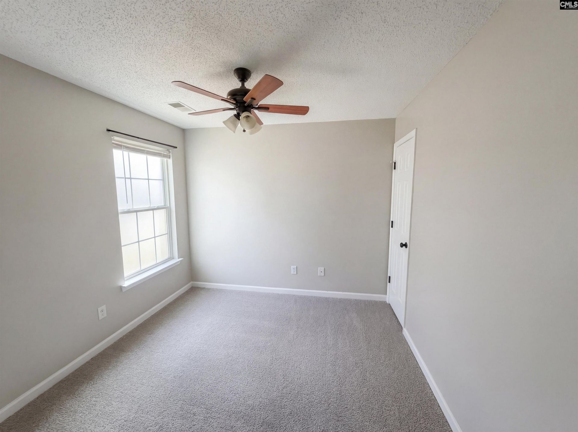 132 Grafton Lane Photo 13