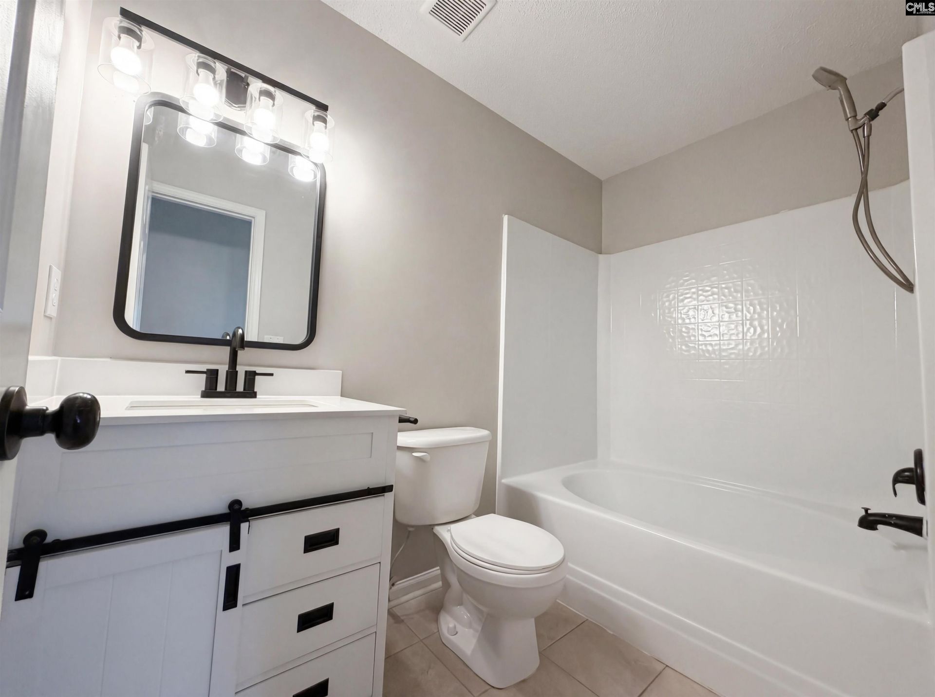 132 Grafton Lane  Photo 17