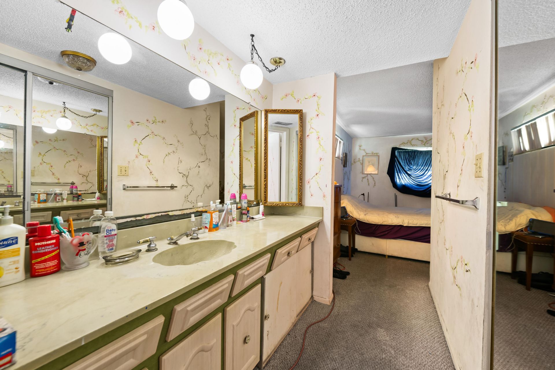 4050 NW 42nd Avenue, Unit 215, Lauderdale Lakes, FL 33319 Photo