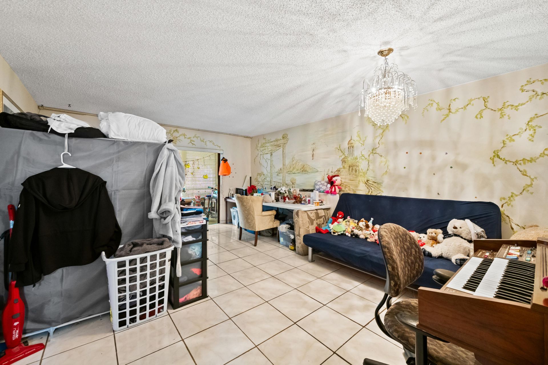 4050 NW 42nd Avenue, Unit 215, Lauderdale Lakes, FL 33319 Photo