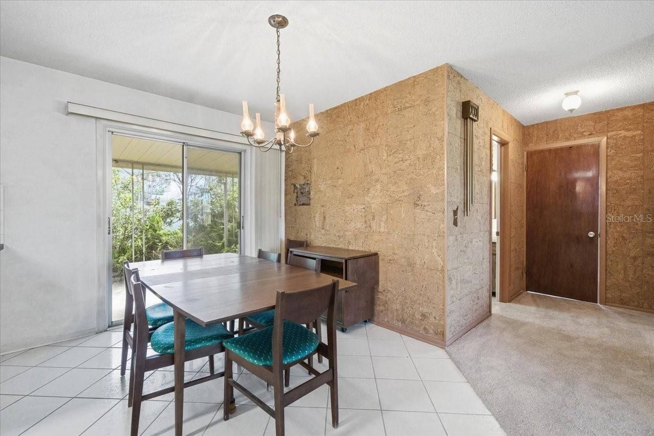 140 Patlin Circle E, Largo, FL 33770 Photo