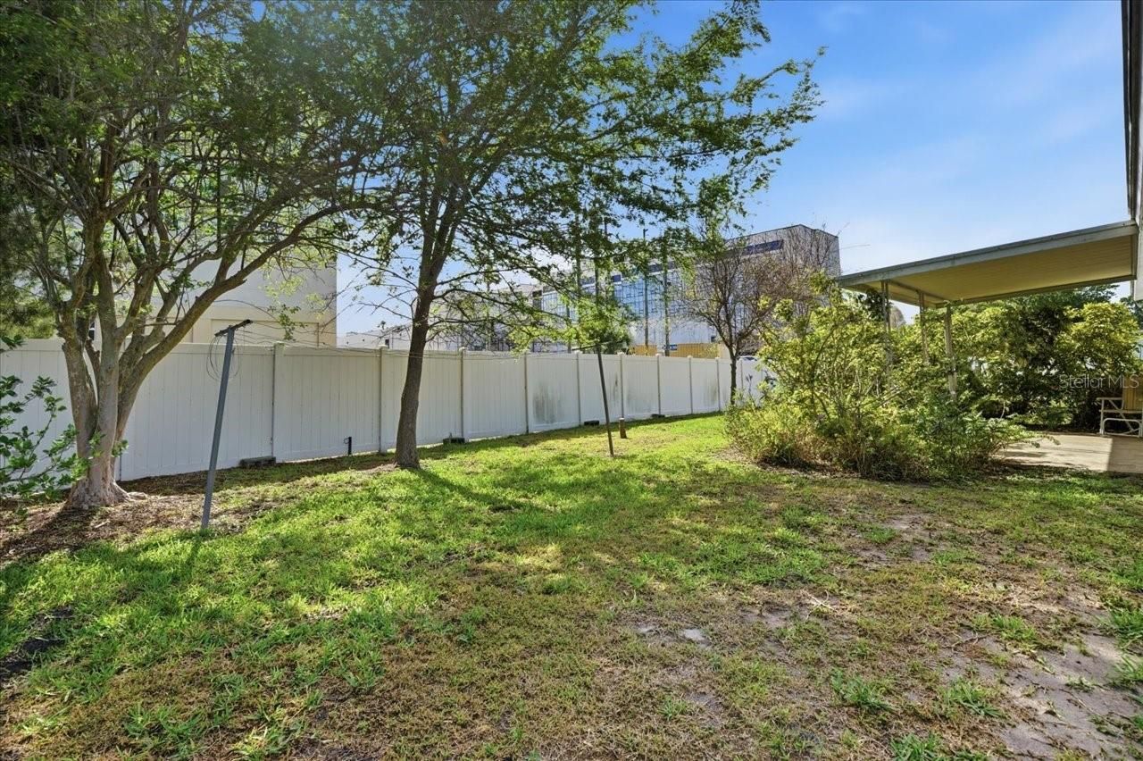 140 Patlin Circle E, Largo, FL 33770 Photo