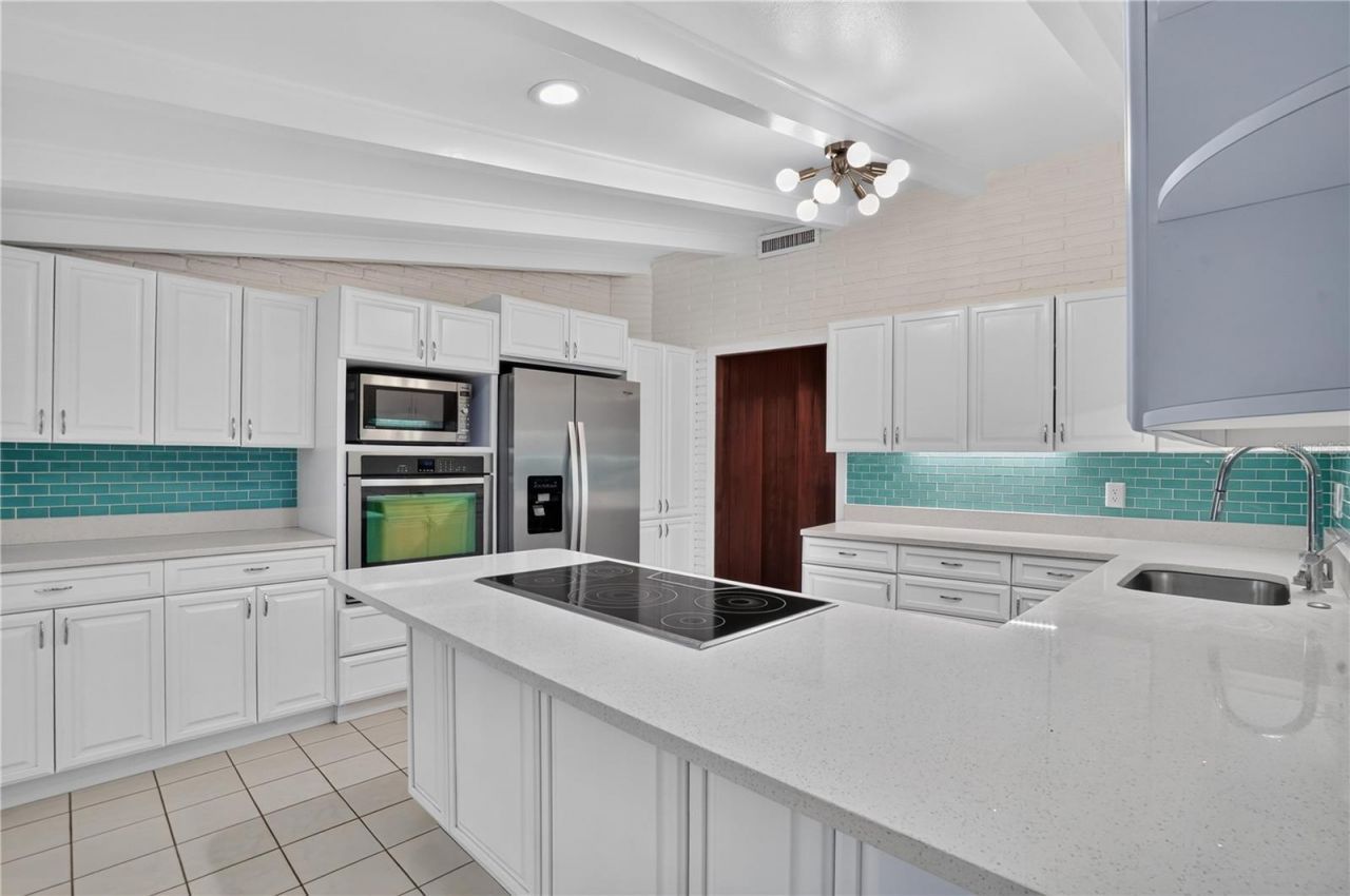 1804 Baywood Drive, Sarasota, FL 34231 Photo