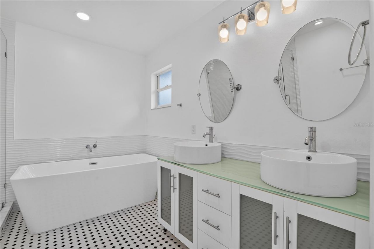 1804 Baywood Drive, Sarasota, FL 34231 Photo