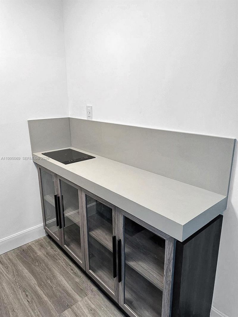 2330 W 6th Ct , Hialeah, FL 33010 Photo