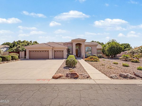 1709 E KAEL Street, Mesa, AZ 85203