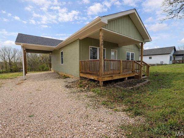 223 Hawkins Avenue , Crocker, MO 65452