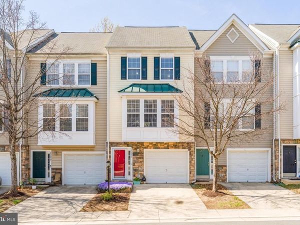 23097 FONTWELL SQUARE, STERLING, VA 20166