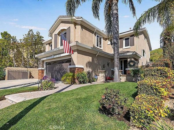 22019 Gold Canyon, Saugus, CA 91390