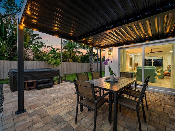 517 Gulf Road, North Palm Beach, FL 33408