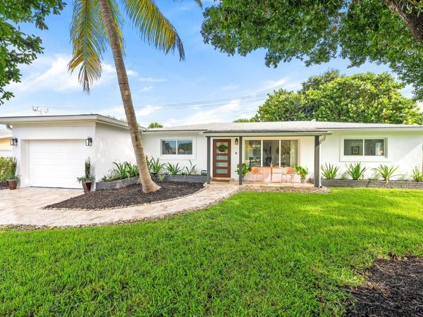 517 Gulf Road, North Palm Beach, FL 33408