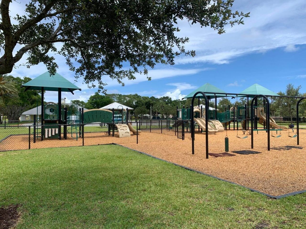 517 Gulf Road, North Palm Beach, FL 33408 Photo