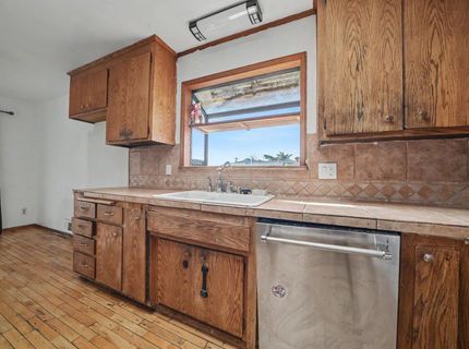 31 S Pioneer Cir, Jackson, CA 95642 Photo