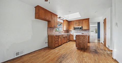 31 S Pioneer Cir, Jackson, CA 95642 Photo