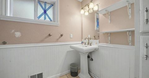 31 S Pioneer Cir, Jackson, CA 95642 Photo