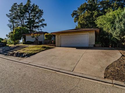 31 S Pioneer Cir, Jackson, CA 95642 Photo