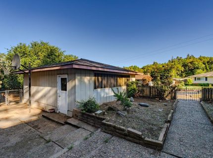 31 S Pioneer Cir, Jackson, CA 95642 Photo