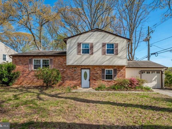 1300 HOLLIBEN ROAD, SEVERNA PARK, MD 21146