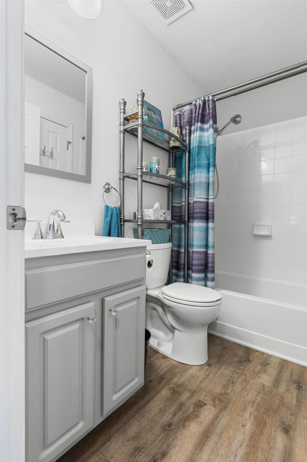 3756 Citation Way  Photo 13