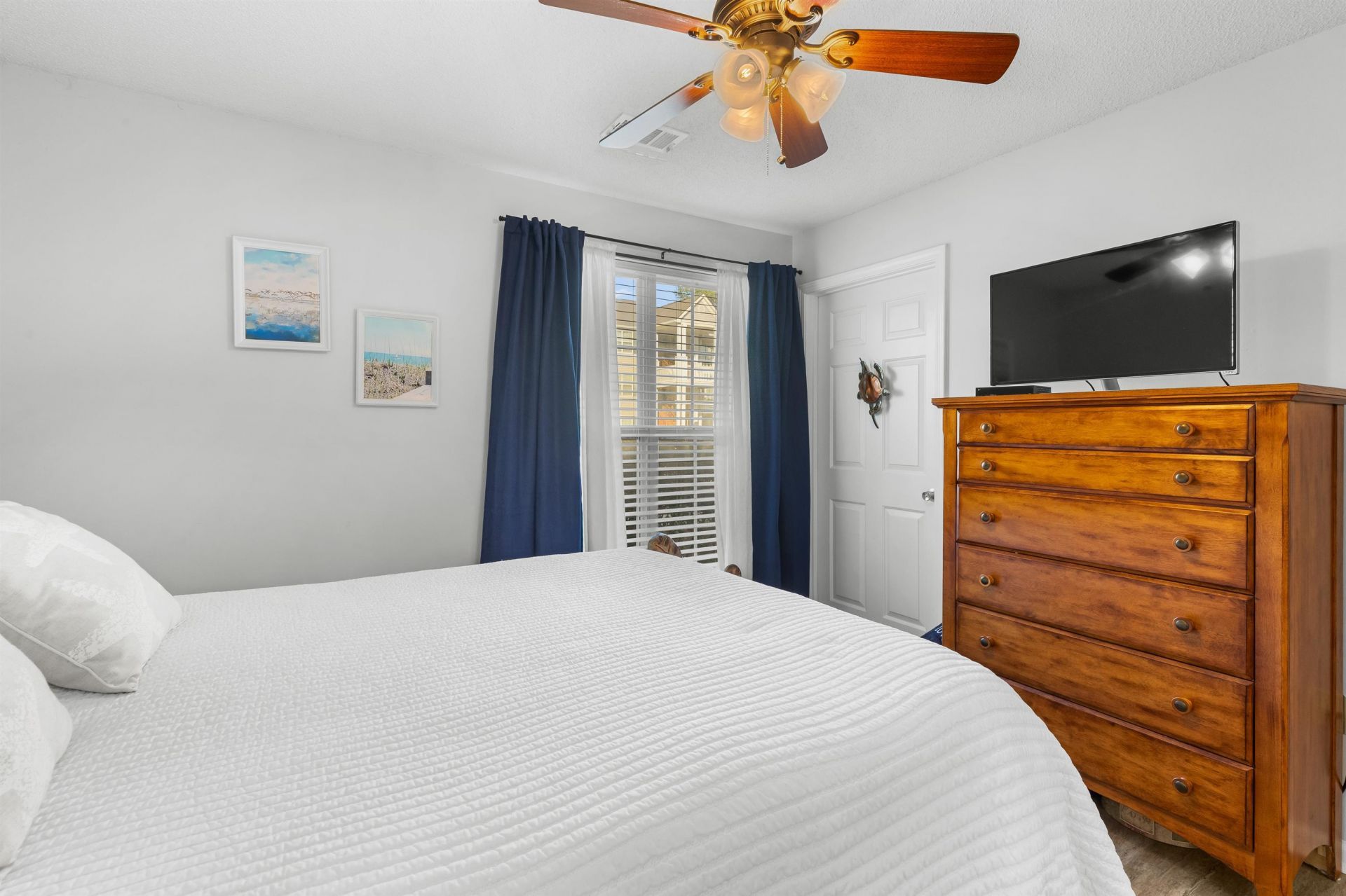 3756 Citation Way  Photo 15