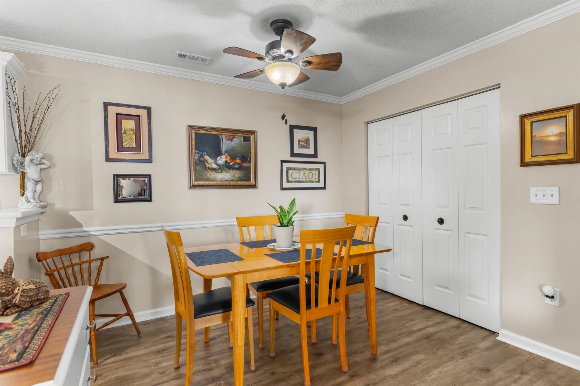 3756 Citation Way  Photo 7