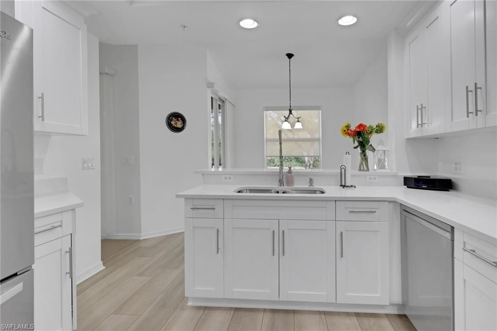 3435 Laurel Greens Ln S, Unit 203, Naples, FL 34119 Photo