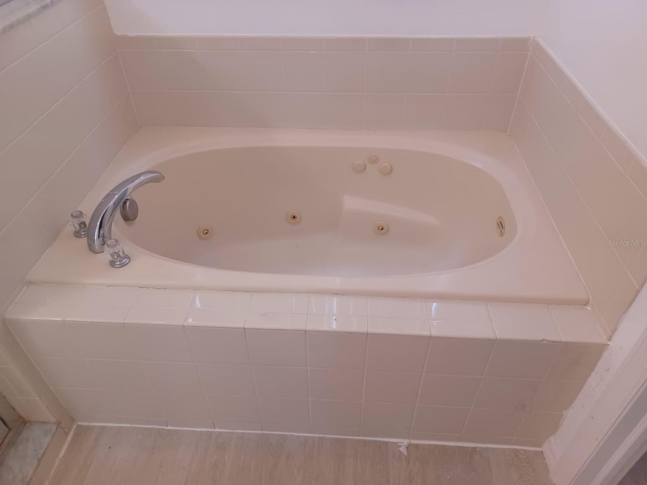 425 Bridgewater Court , Kissimmee, FL 34758 Photo