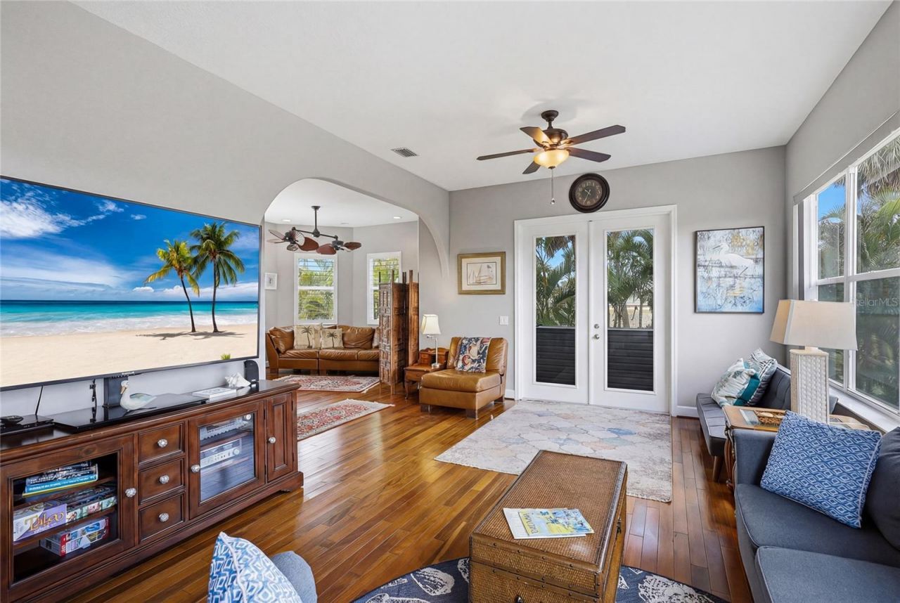 28 Michiana Drive, Terra Ceia, FL 34250 Photo