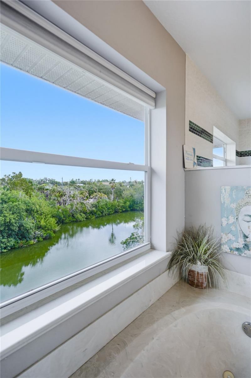 28 Michiana Drive, Terra Ceia, FL 34250 Photo