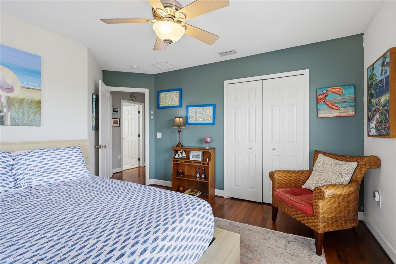 28 Michiana Drive, Terra Ceia, FL 34250 Photo