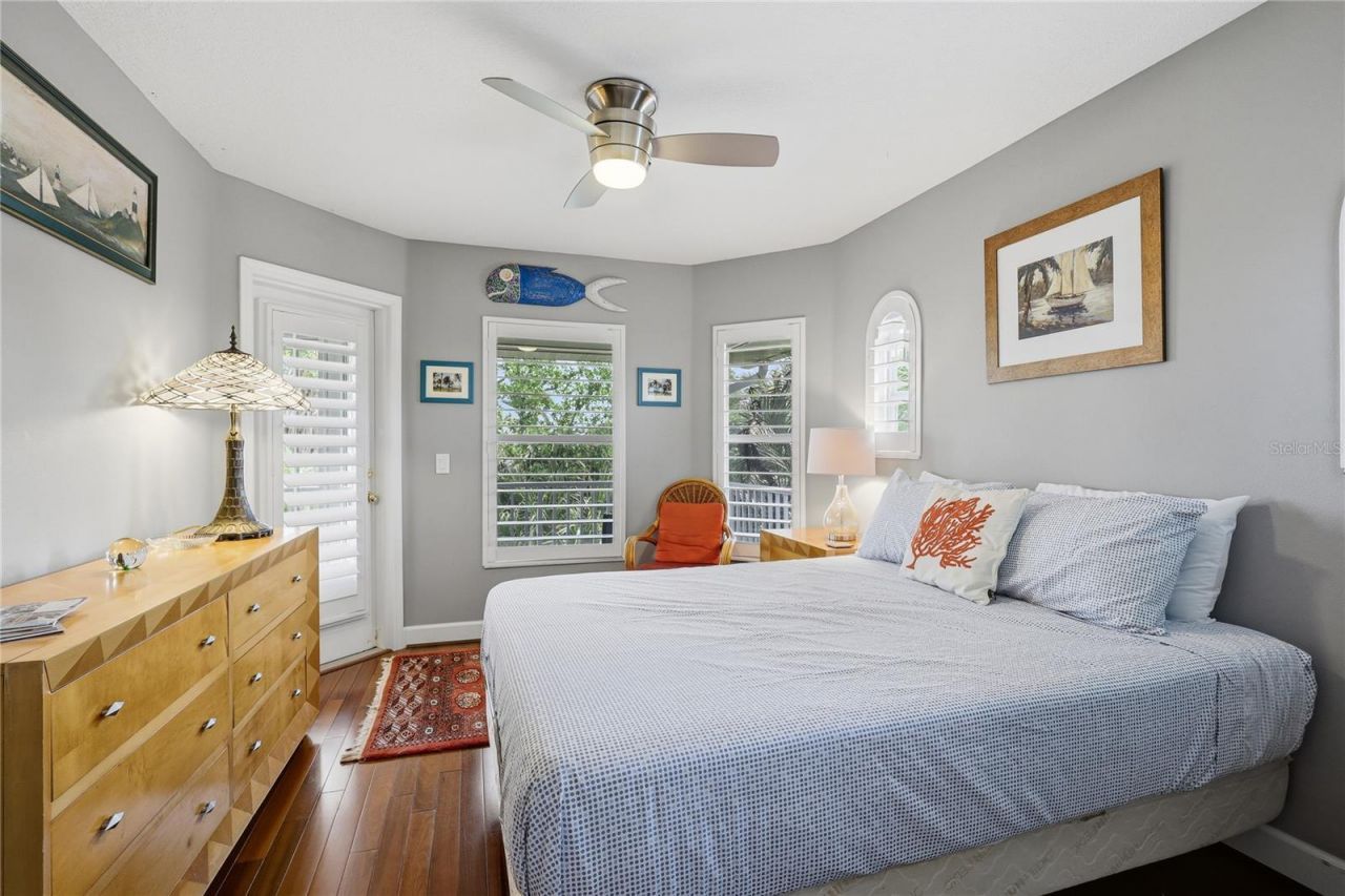 28 Michiana Drive, Terra Ceia, FL 34250 Photo