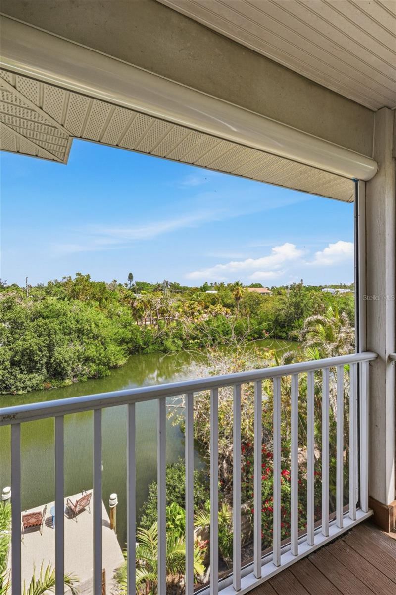 28 Michiana Drive, Terra Ceia, FL 34250 Photo