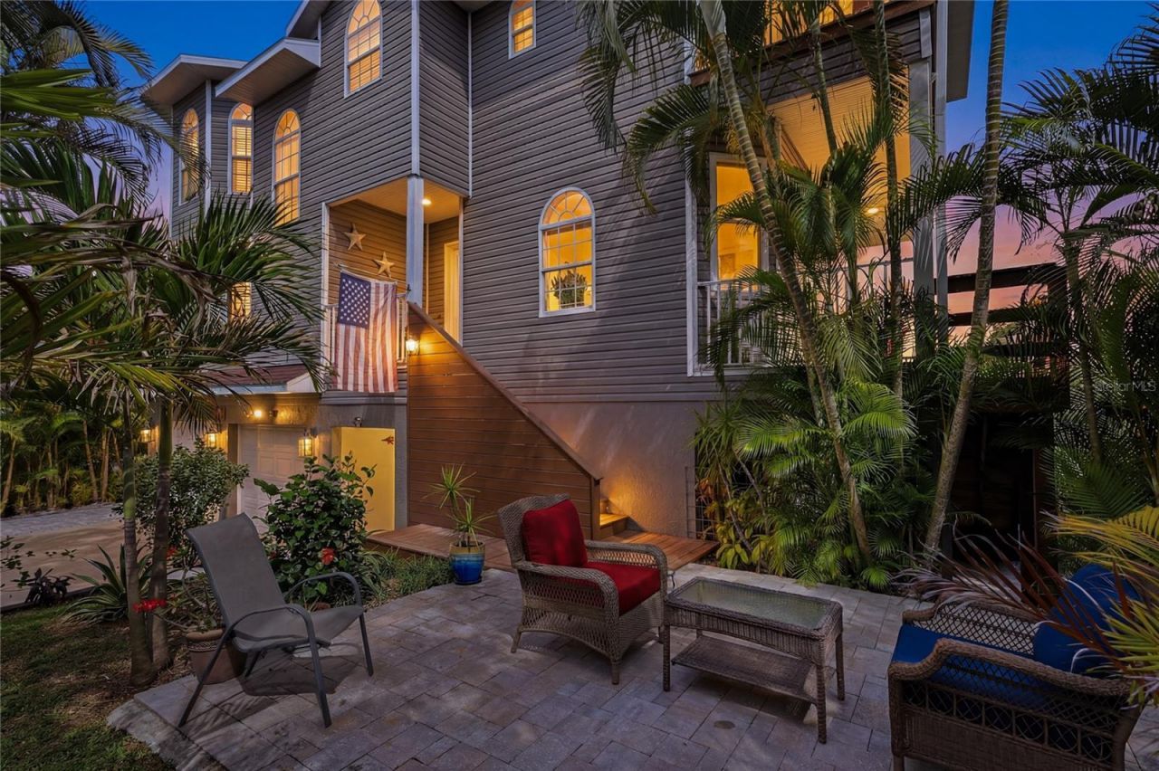 28 Michiana Drive, Terra Ceia, FL 34250 Photo