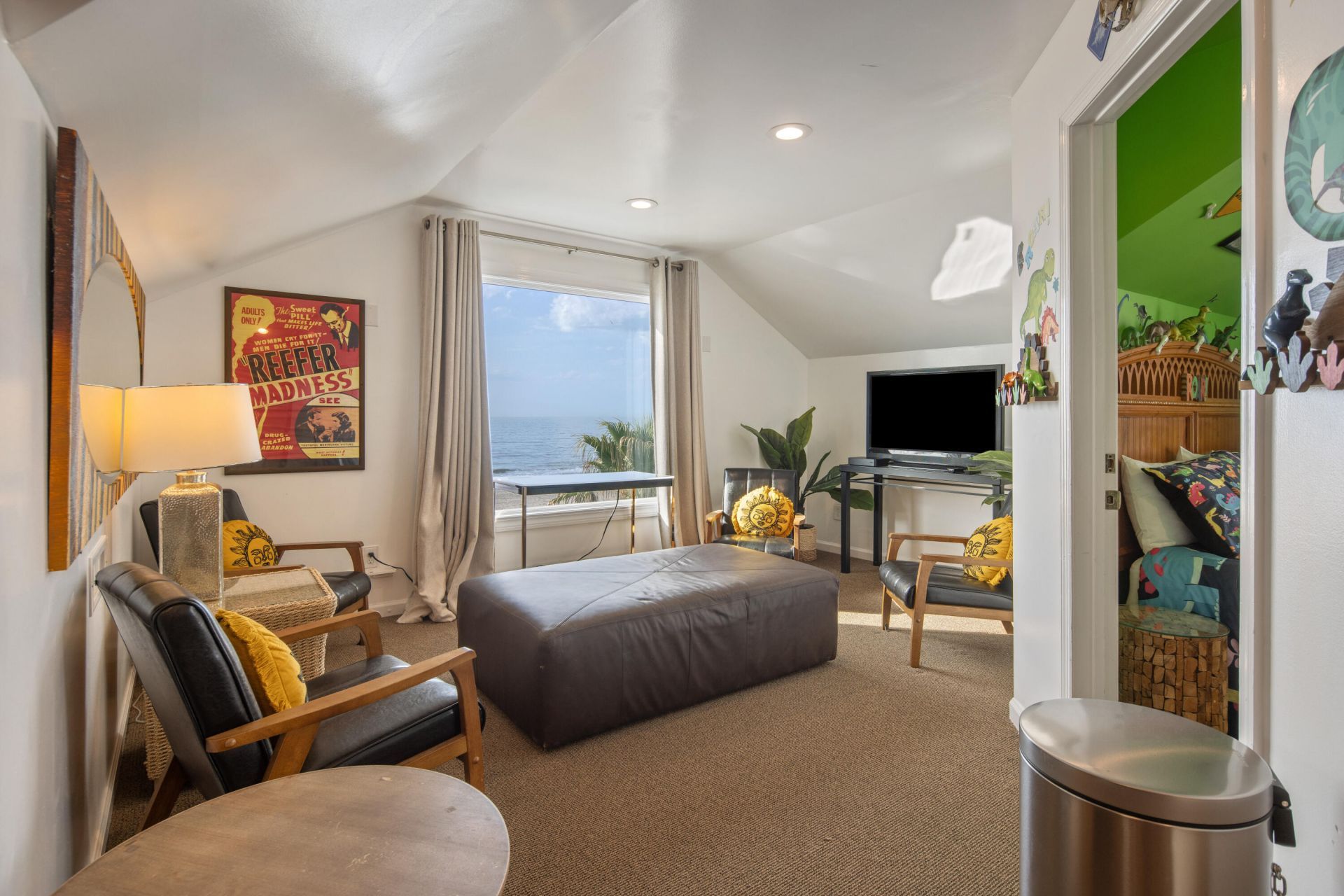 904 Ocean Boulevard Photo 28