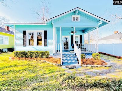 720 Lexington Avenue , Cayce, SC 29033