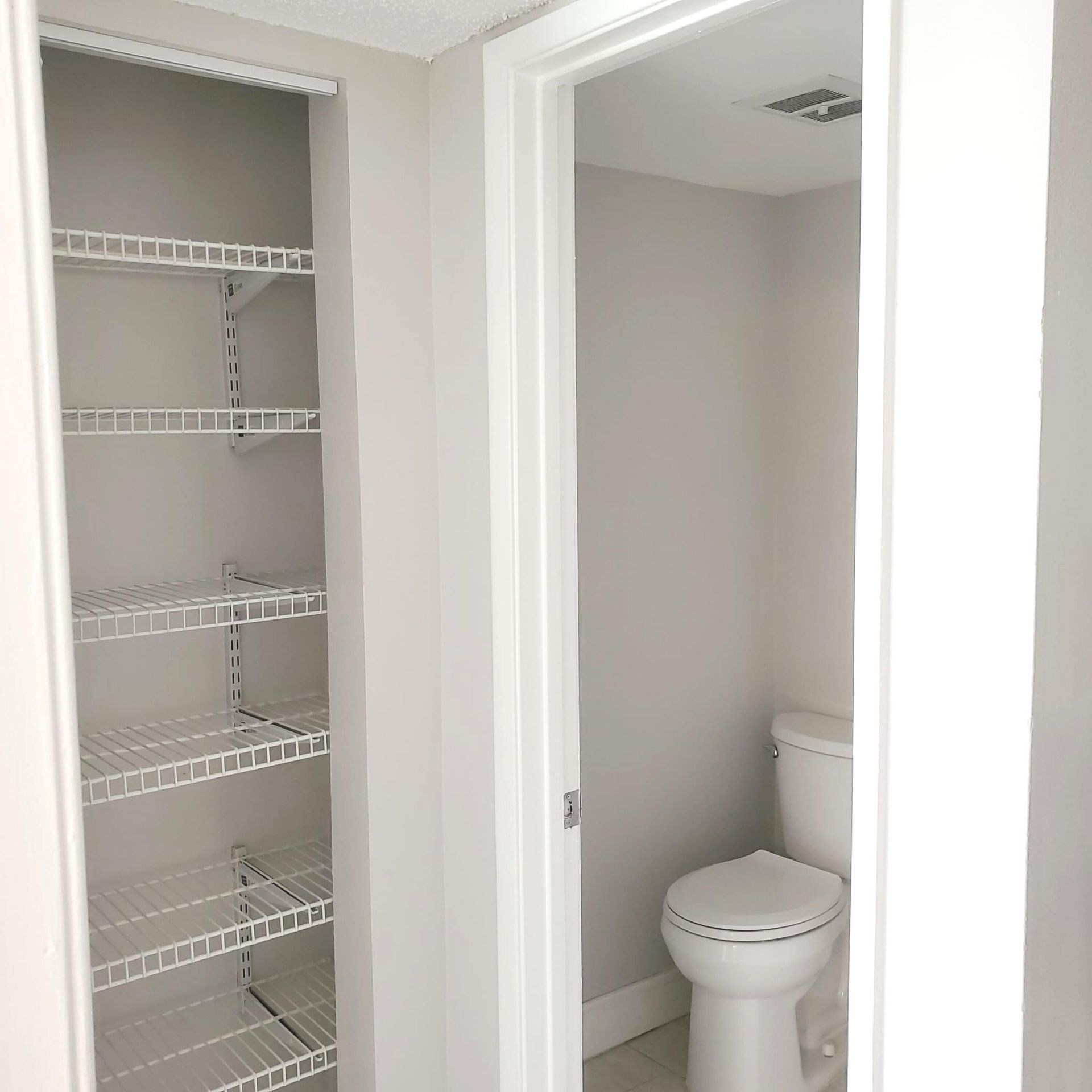 100 Village Green Circle E, Unit 112, Palm Springs, FL 33461 Photo