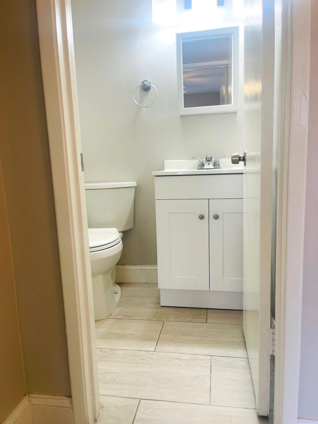 100 Village Green Circle E, Unit 112, Palm Springs, FL 33461 Photo