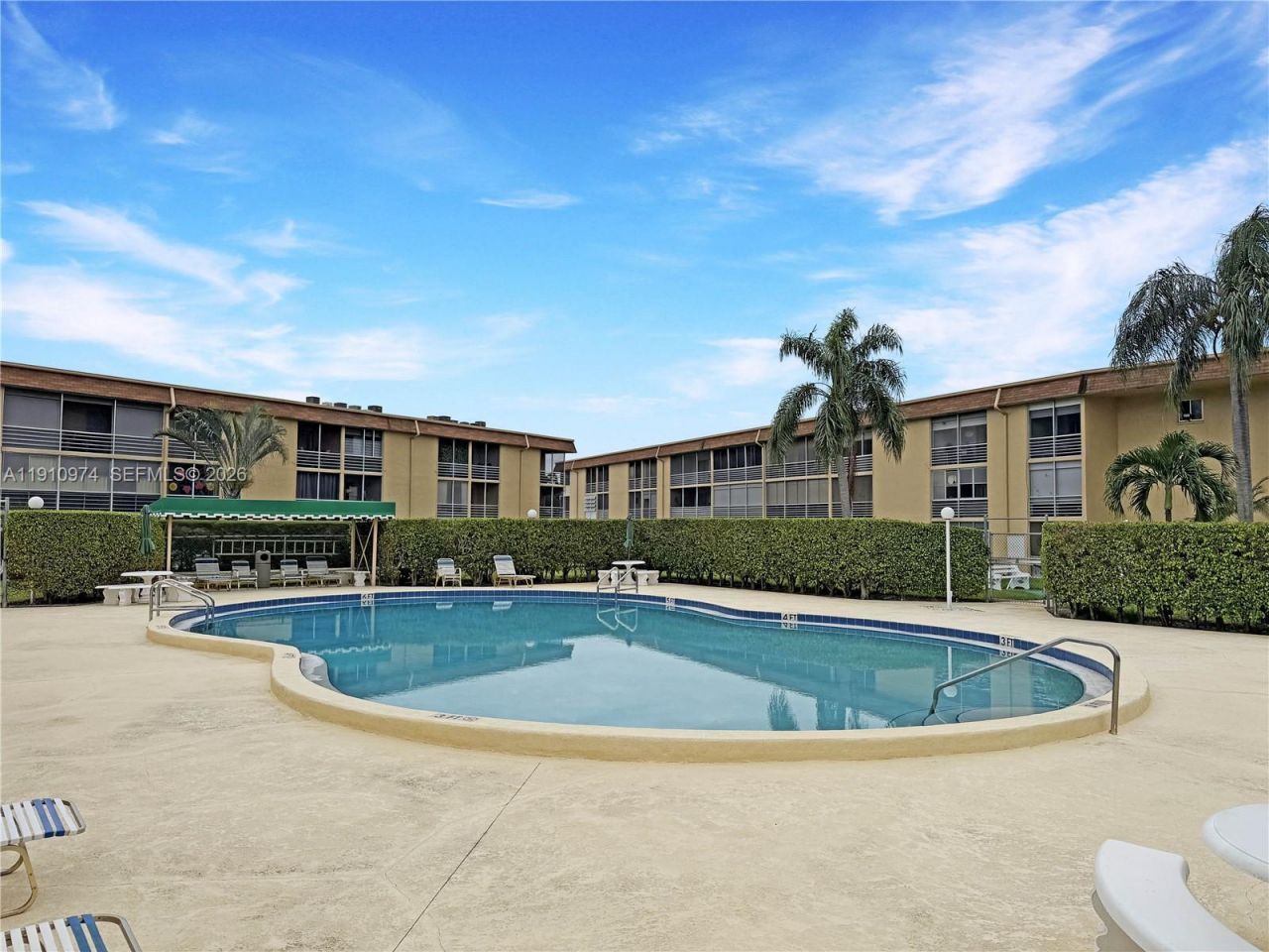 100 Village Green Circle E, Unit 112, Palm Springs, FL 33461 Photo