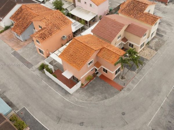 601 SW 116th Ct , Sweetwater, FL 33174