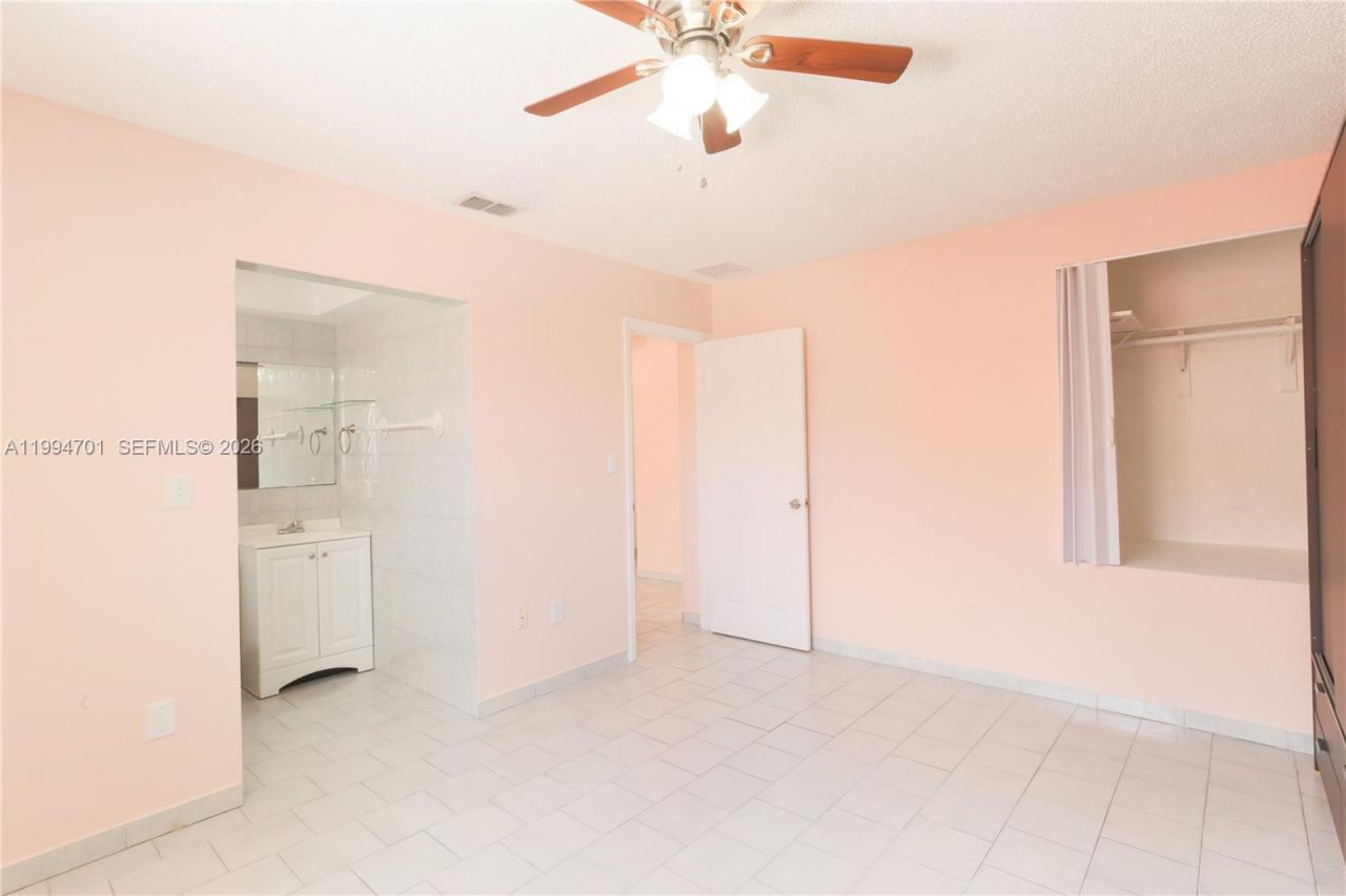 601 SW 116th Ct, Sweetwater, FL 33174 Photo