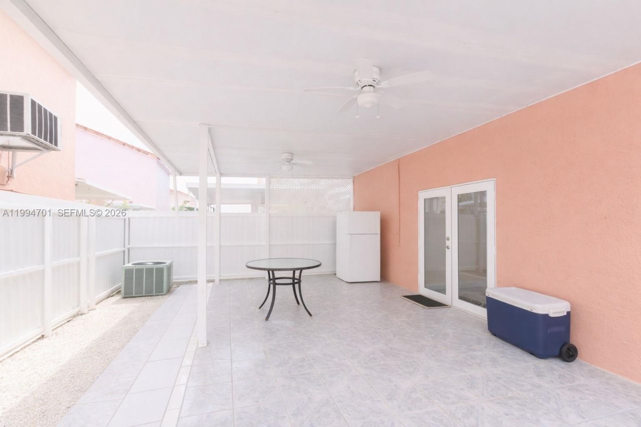 601 SW 116th Ct, Sweetwater, FL 33174 Photo