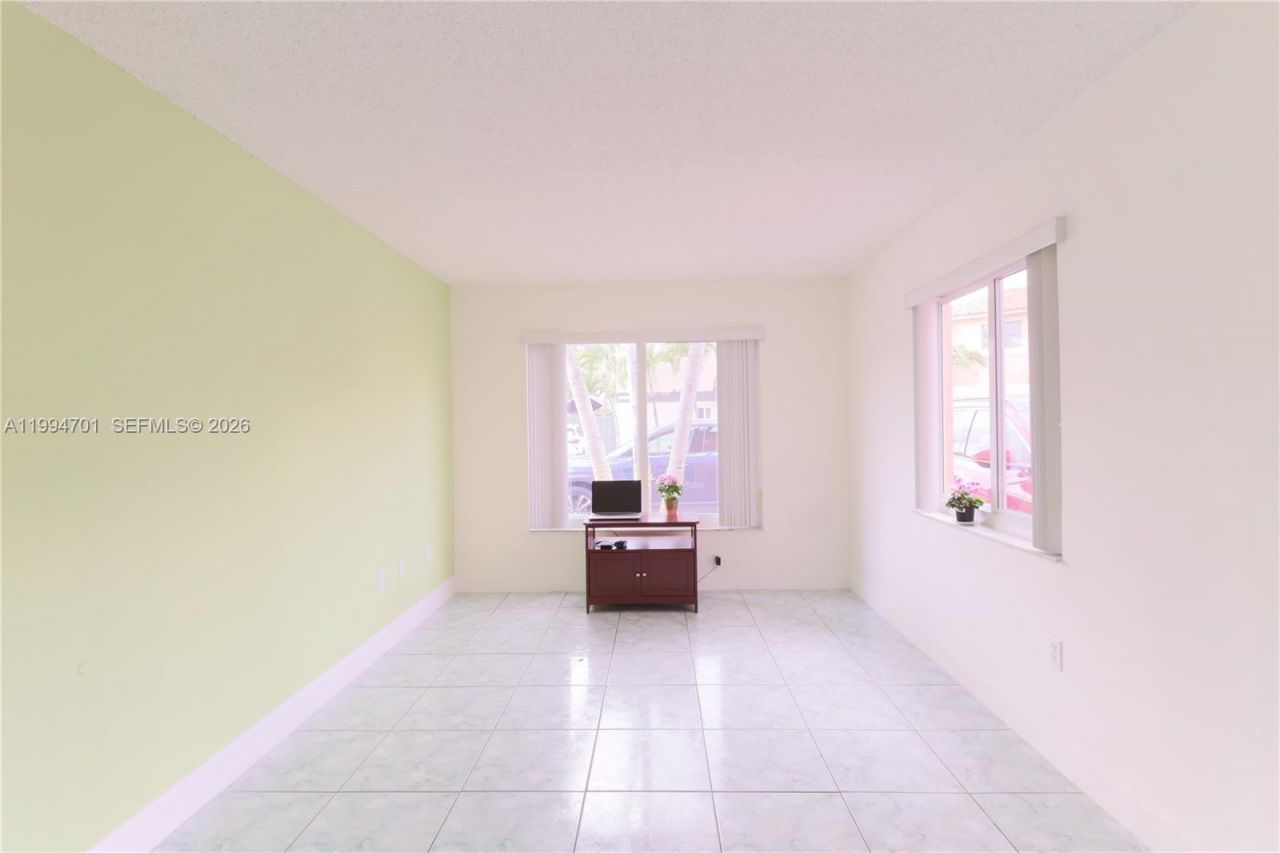 601 SW 116th Ct, Sweetwater, FL 33174 Photo