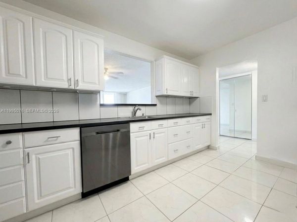 3800 S Ocean Dr , Unit 816, Hollywood, FL 33019