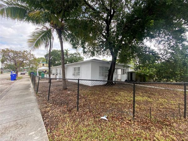 5905 NW 3rd Ave , Unit 2/2, Miami, FL 33127