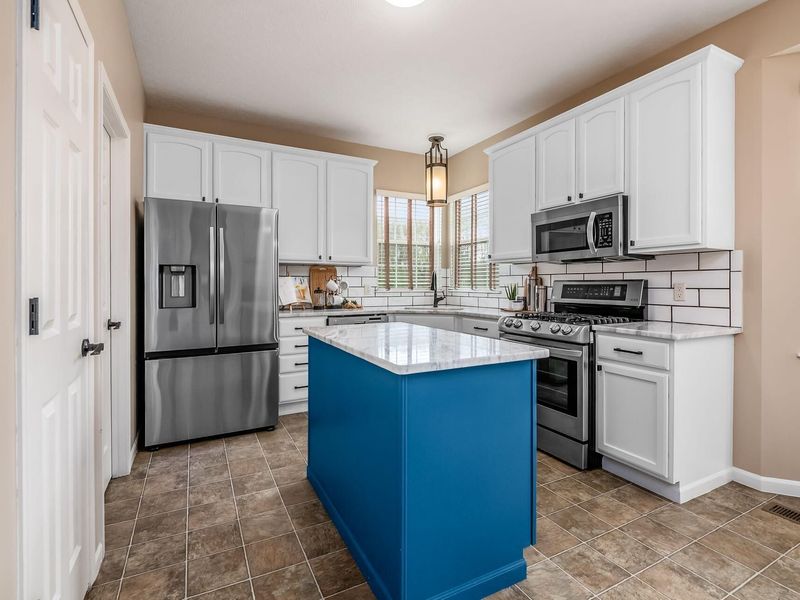 7283 Winterbek Avenue, New Albany, OH 43054 Photo 12