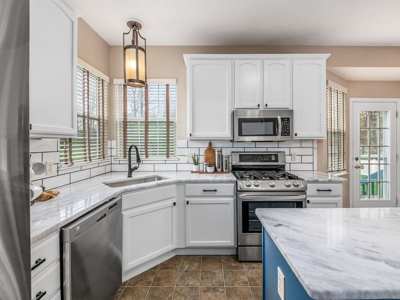 7283 Winterbek Avenue, New Albany, OH 43054 Photo 17